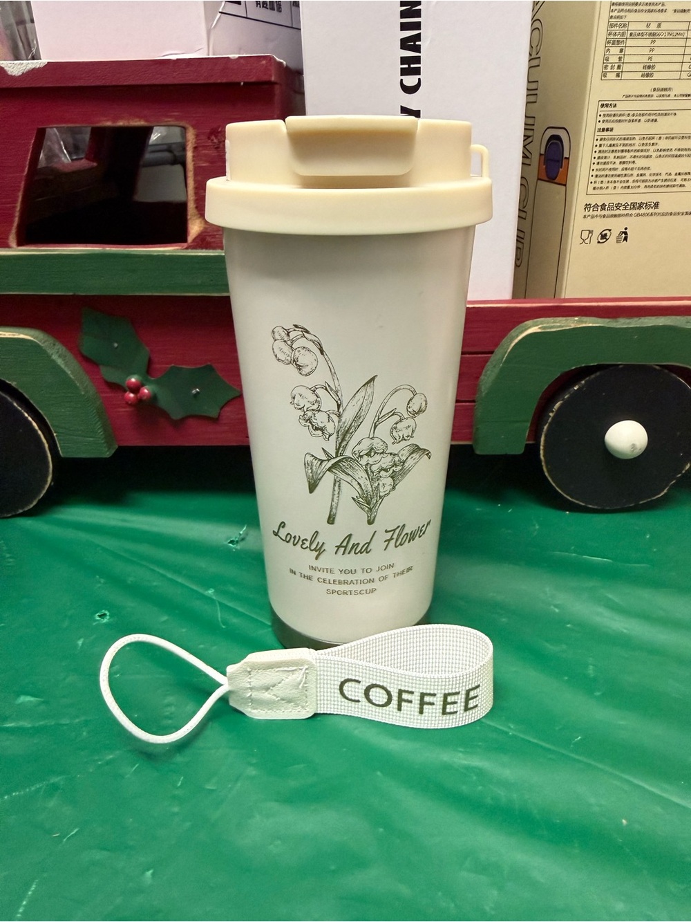 Insulated Travel Coffee Tumbler - Cream Floral Design